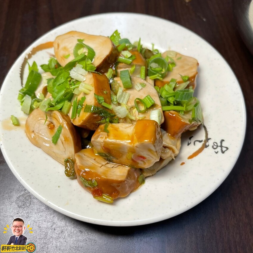 銅板價客家美食.餛飩米粉.乾麵.新埔煙腸