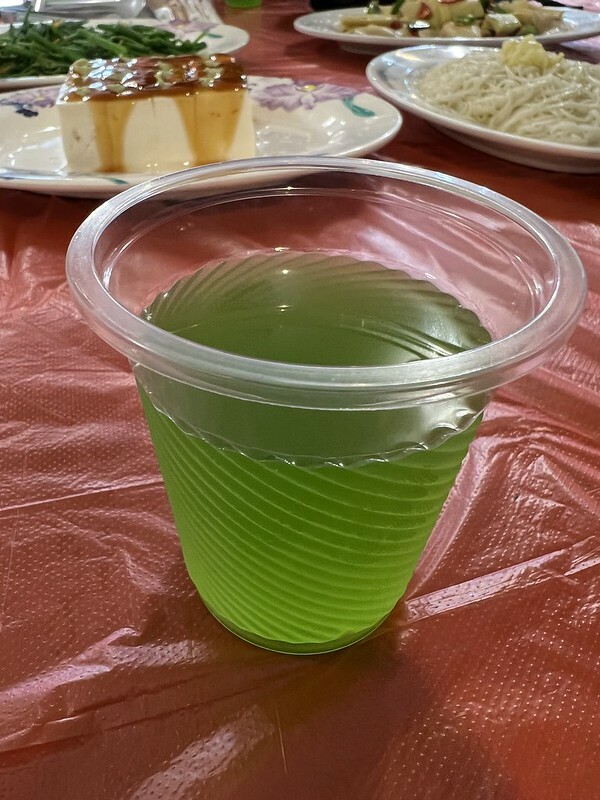 【台灣，嘉義縣，阿里山】在地的好滋味，街角永富苦茶油雞(允裕餐飲)。（阿里山美食/樂野部落美食A