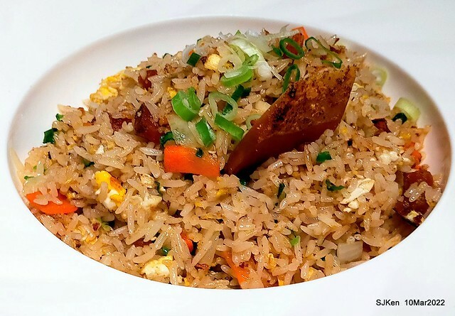 「鯉魚 The Carp」餐廳(Taiwanese & Japanese dishes restaurant), mullet roe fried rice , spicy fried noodle &Matsusaka meat ramen), Taipei, Taiwan, Mar 11, 2022.