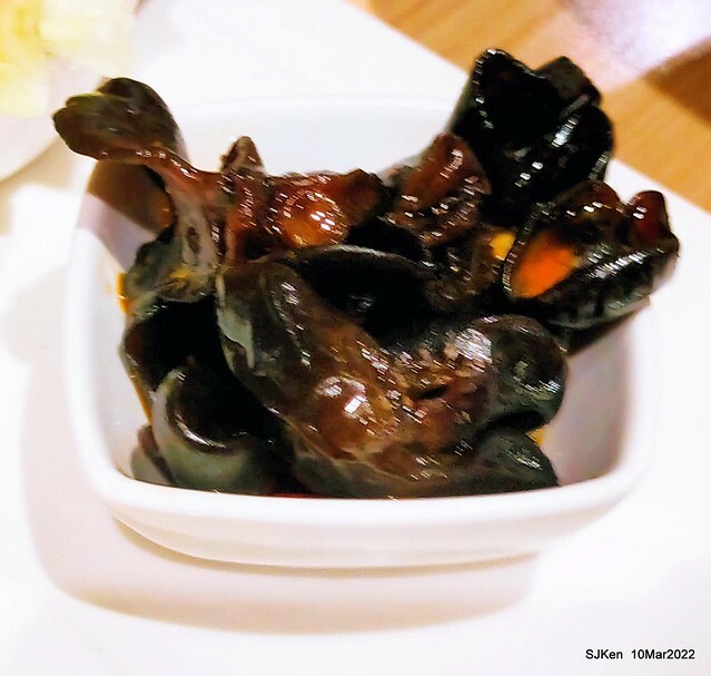 「鯉魚 The Carp」餐廳(Taiwanese & Japanese dishes restaurant), mullet roe fried rice , spicy fried noodle &Matsusaka meat ramen), Taipei, Taiwan, Mar 11, 2022.