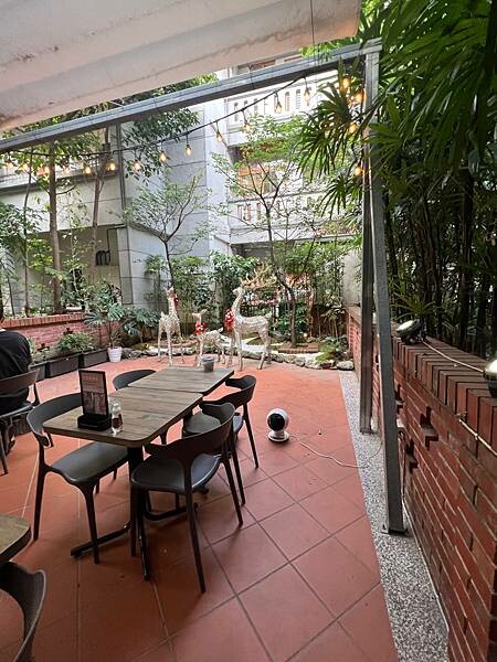 大稻程迪化街時尚料理:鯉魚 The Carp。主打烏魚子創意