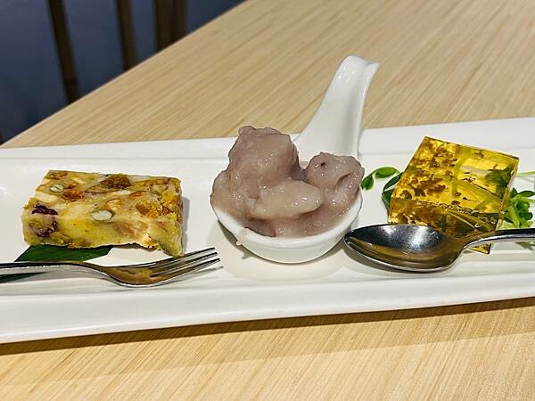 大稻程迪化街時尚料理:鯉魚 The Carp。主打烏魚子創意