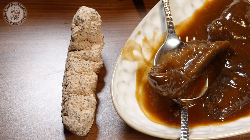 【 難定私廚 】2023春夏新菜上桌囉!法國進口正龍鱈外酥內鮮嫩讓人口水直流,用15年陳皮浸泡後烤出的烤鴨肉