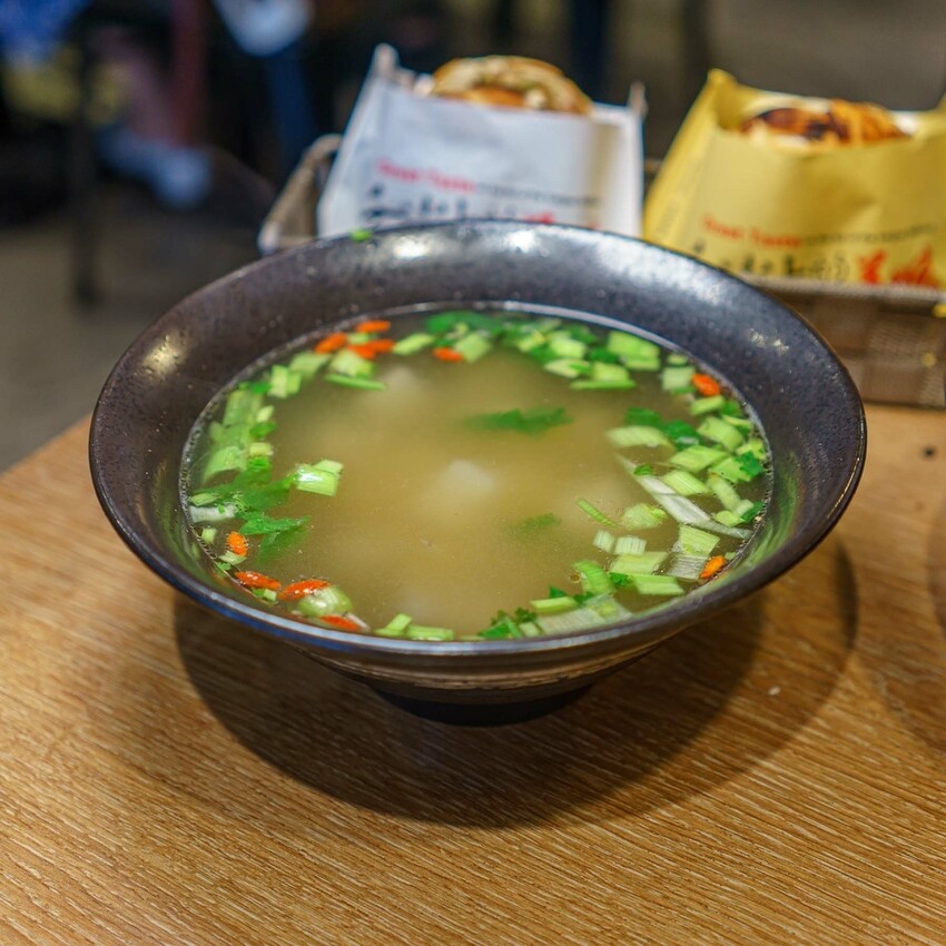 台北 內湖區 劉老太老潼關肉夾饃 5.jpg