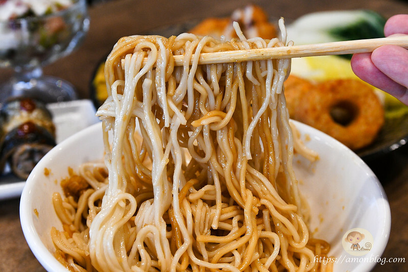 碳少年|嘉義居酒屋推薦，關東煮好吃且可免費續湯，乾拌麵也很優