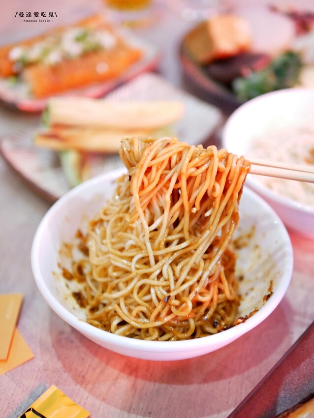 嘉義美食『碳少年』日式關東煮尬迷人串燒一次滿足,家自製午仔魚一夜干吃起來!