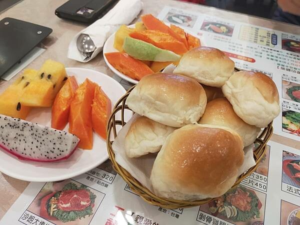 新北板橋蔡家牛排~莊敬店~