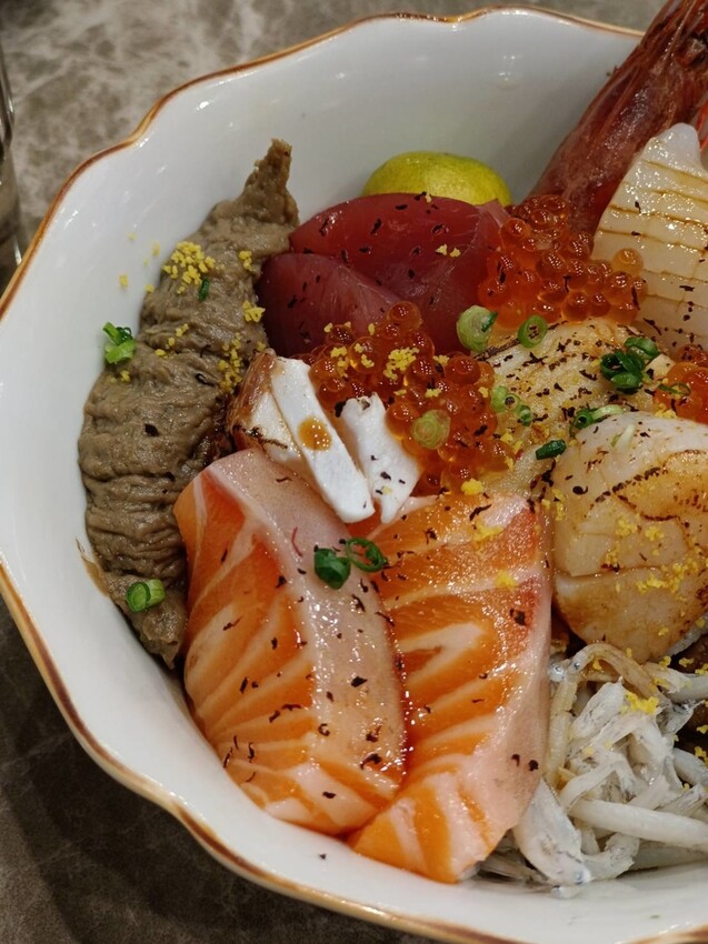 365889.jpg - 【屏東.小琉球】寵物友善餐廳推薦。小島燒日式料理。推海鮮丼飯