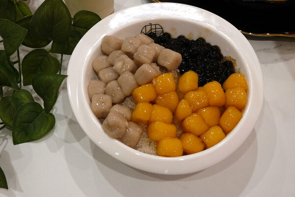 好吃台北公館冰店推薦-何家甜品鋪公館汀州店,公館好吃雪花冰外送 (27).jpg