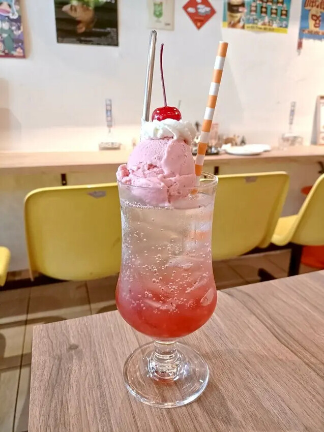 台北信義區甜點推薦！懷舊風復古咖啡廳 呷滴Jia Dee，一秒穿越昭和。