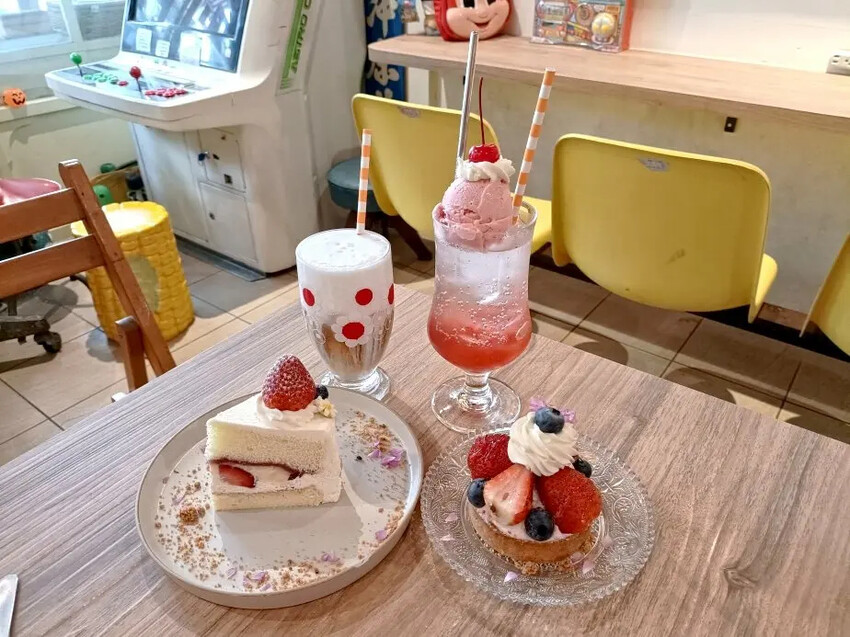 台北信義區甜點推薦！懷舊風復古咖啡廳 呷滴Jia Dee，一秒穿越昭和。