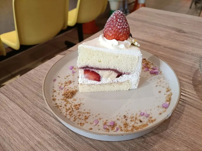 台北信義區甜點推薦！懷舊風復古咖啡廳 呷滴Jia Dee，一秒穿越昭和。