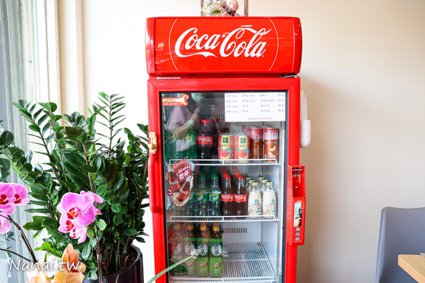 新開幕 !獨家研發濃郁紅湯,口感香辣帶麻,點套餐還有香蔥棒超划算,必點招牌滷味、新品日式胡麻拌麵,平價CP值高吃過會再訪,春分養生麻辣燙