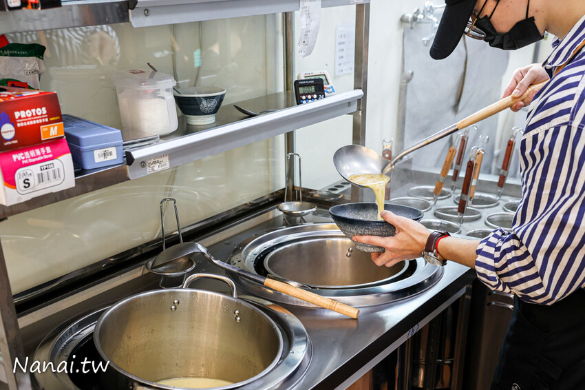 新開幕 !獨家研發濃郁紅湯,口感香辣帶麻,點套餐還有香蔥棒超划算,必點招牌滷味、新品日式胡麻拌麵,平價CP值高吃過會再訪,春分養生麻辣燙