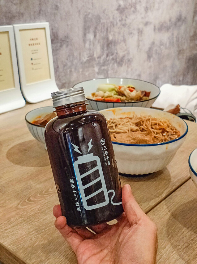 三顧茅廬新竹民生Plus | 限主時滿一送一!百來種滷味任君挑選,麻辣小火鍋湯頭層次豐富,乾拌系列當消夜清爽無負擔