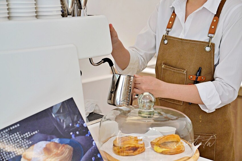 【台北】CEO Kitchen | LZPT Eatery沙漠虛無風格的裝潢與甜點咖啡廳