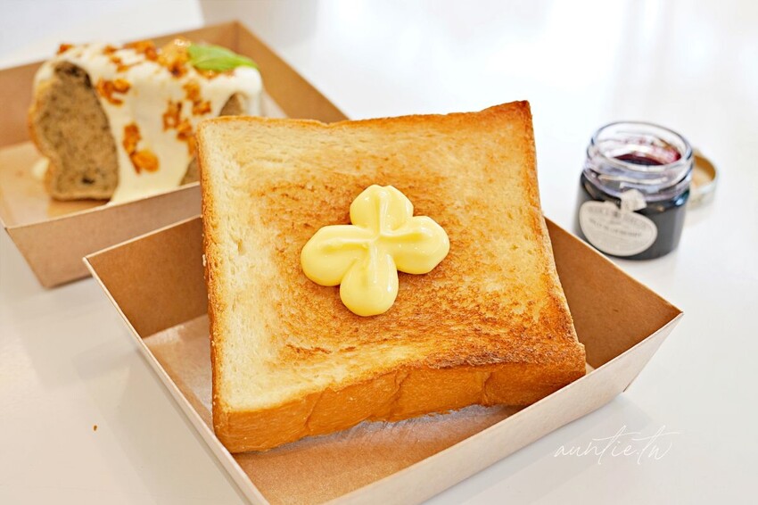 【台北】CEO Kitchen | LZPT Eatery沙漠虛無風格的裝潢與甜點咖啡廳