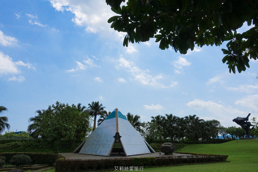 親子景點》朱銘美術館 散步玩水欣賞藝術品 親子同遊親近大自然 - 艾莉絲愛旅行