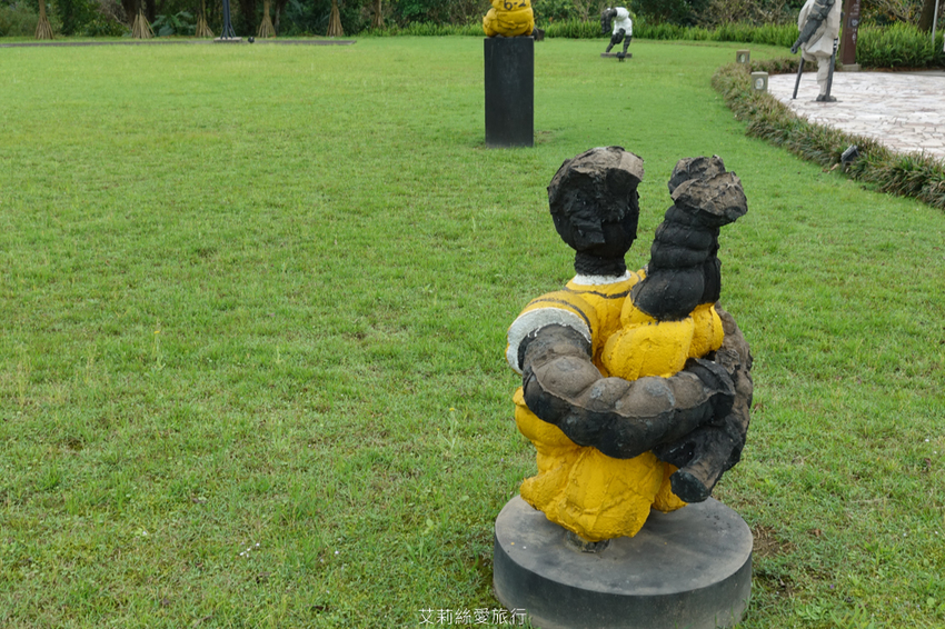 親子景點》朱銘美術館 散步玩水欣賞藝術品 親子同遊親近大自然 - 艾莉絲愛旅行