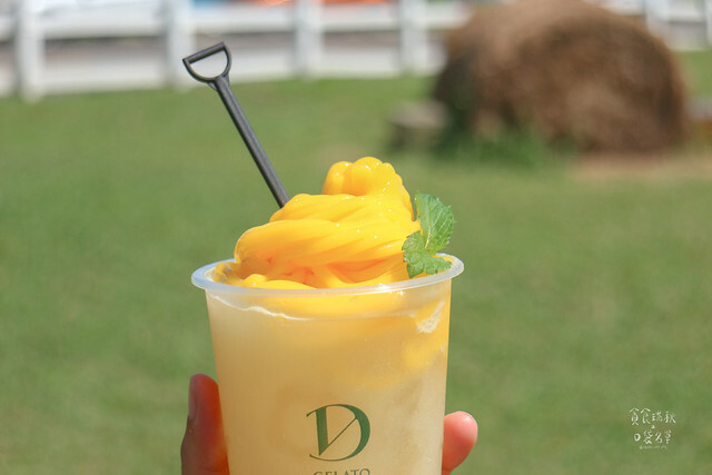 屏東滿州｜最南端必吃！蒙布朗特色造型愛文芒果霜淇淋，純白建築、草地與湛藍海景太美了｜日日海霧Gelato Day by Day