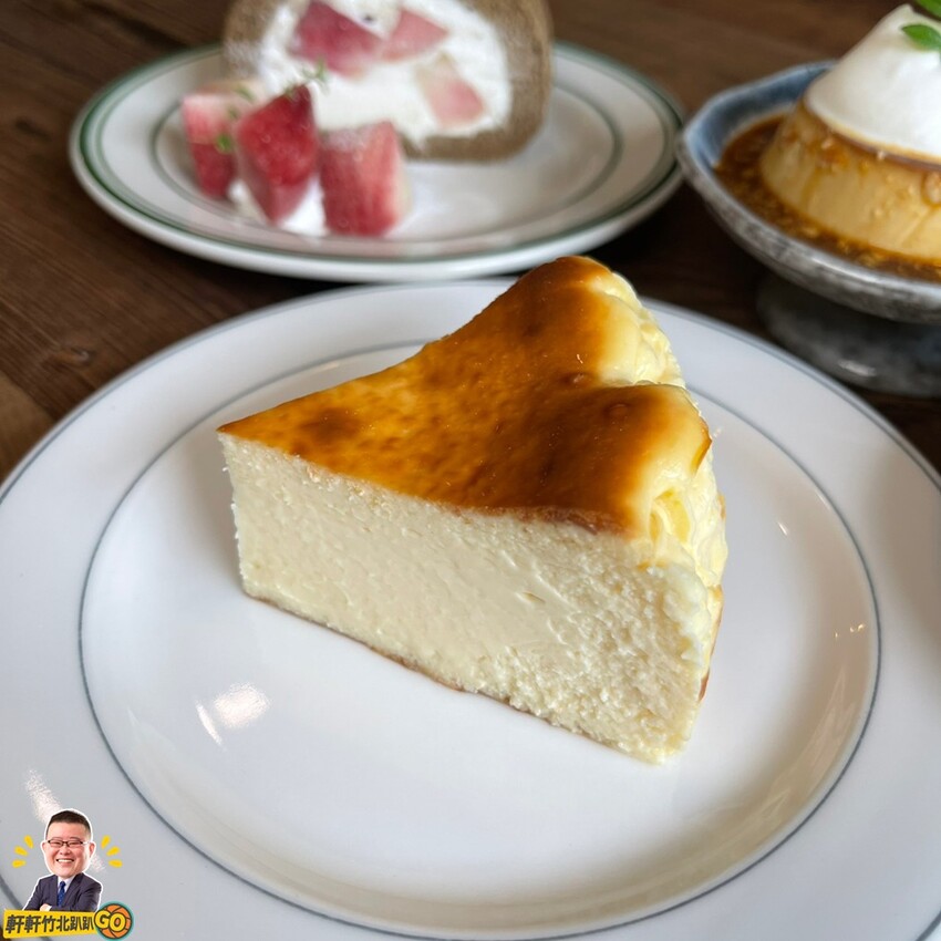 在恬靜愜意的氛圍品茶飲.享受手作甜點 買醉布丁.水蜜桃伯爵茶捲.台灣茶.馬薩拉香料奶茶