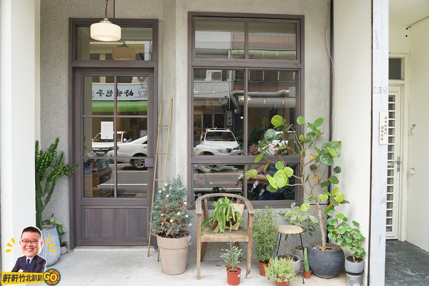 在恬靜愜意的氛圍品茶飲.享受手作甜點 買醉布丁.水蜜桃伯爵茶捲.台灣茶.馬薩拉香料奶茶