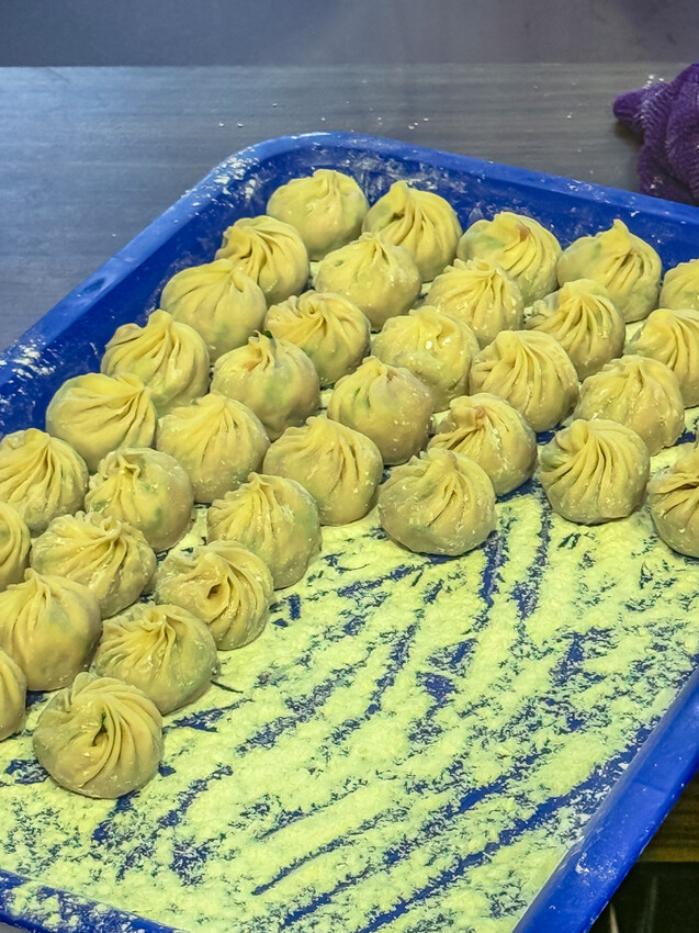 高雄市苓雅區高雄美食 – 古猗園灌湯包 x 現包現蒸滋味好 / 皮薄餡多汁鮮美