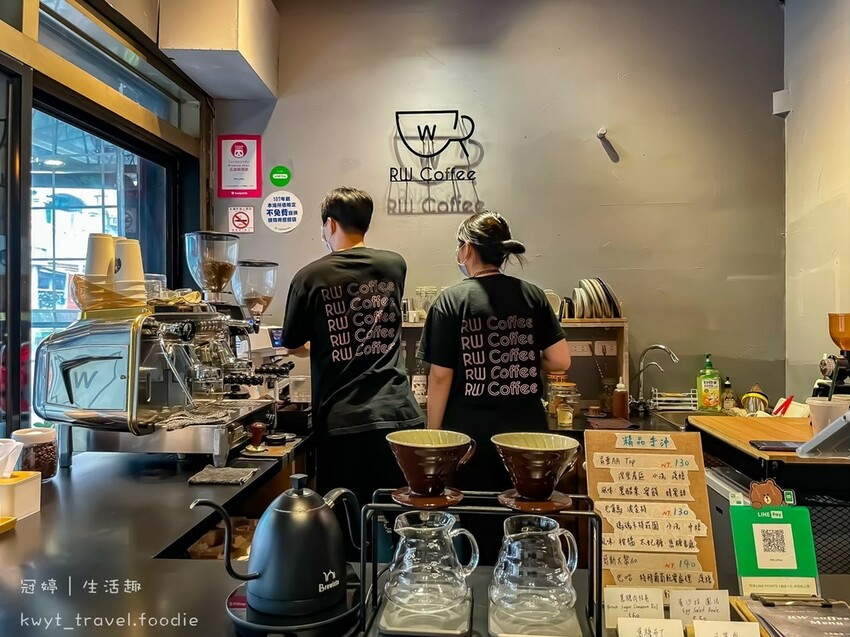 LINE_ALBUM_RW COFFEE_220320_8.jpg