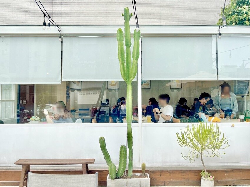 食久。茶事|台中大里美食-超美玻璃貨櫃屋咖啡廳、美味下午茶|台中餐廳推薦