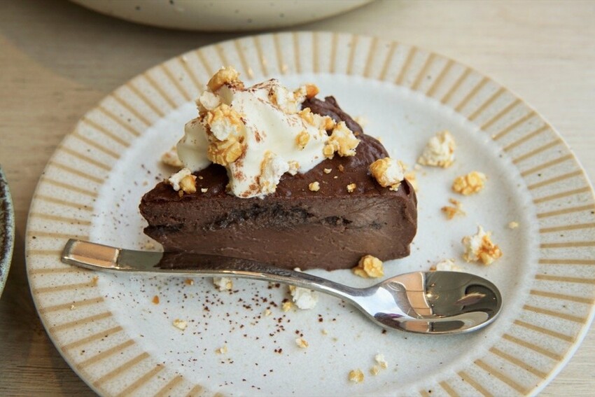 食久。茶事|台中大里美食-超美玻璃貨櫃屋咖啡廳、美味下午茶|台中餐廳推薦