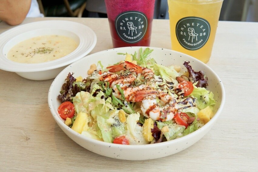 食久。茶事|台中大里美食-超美玻璃貨櫃屋咖啡廳、美味下午茶|台中餐廳推薦