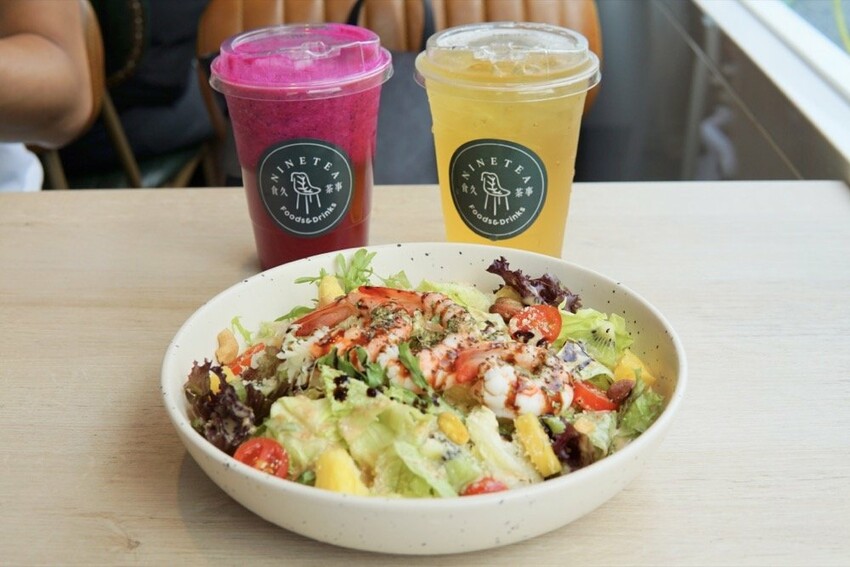 食久。茶事|台中大里美食-超美玻璃貨櫃屋咖啡廳、美味下午茶|台中餐廳推薦