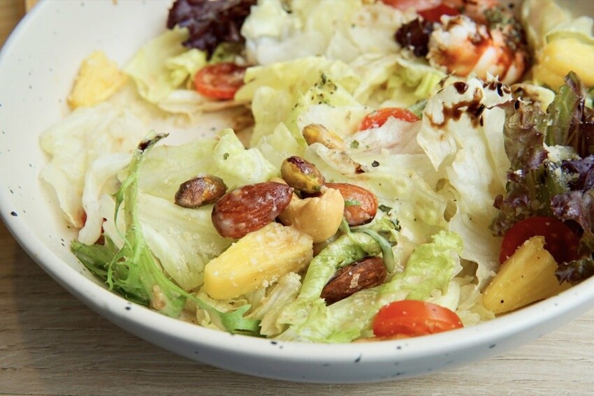 食久。茶事|台中大里美食-超美玻璃貨櫃屋咖啡廳、美味下午茶|台中餐廳推薦