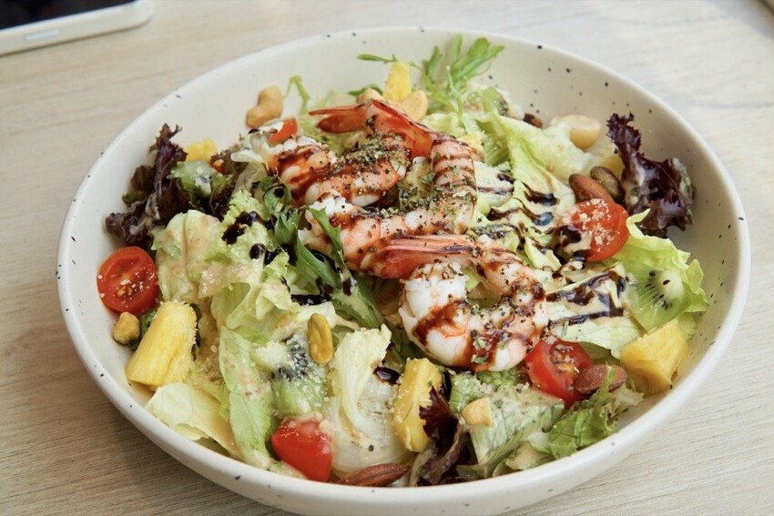 食久。茶事|台中大里美食-超美玻璃貨櫃屋咖啡廳、美味下午茶|台中餐廳推薦