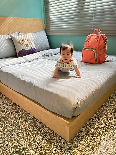 (台南旅遊)納春公寓民宿 台南中西區民宿/包棟/親子/情侶/旅遊推薦 隱身在蝸牛巷中 文青質感系民宿