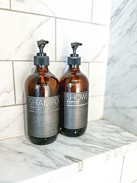 (台南旅遊)納春公寓民宿 台南中西區民宿/包棟/親子/情侶/旅遊推薦 隱身在蝸牛巷中 文青質感系民宿