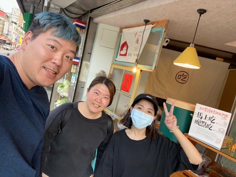 台北文山區美食/有「溫度」的木箱豆花小攤車 景文高中旁的人氣排隊美食