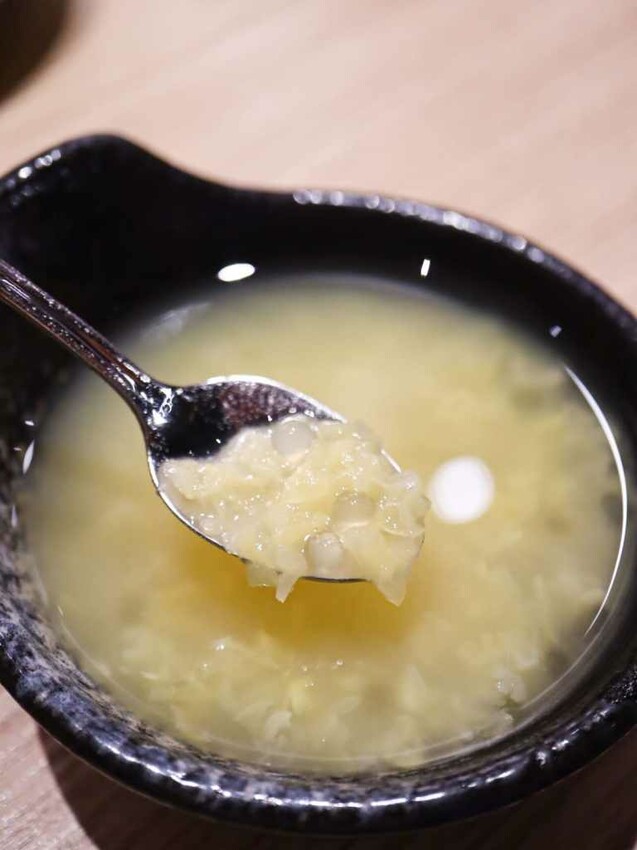 蟳鮮屋桃園藝文特區新開幕火鍋，吸睛水族箱海產現點現撈 – Iris eating