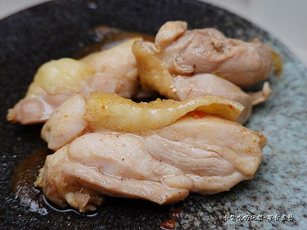軟嫩雞腿肉-狂一鍋中壢中山東店 (2).jpg