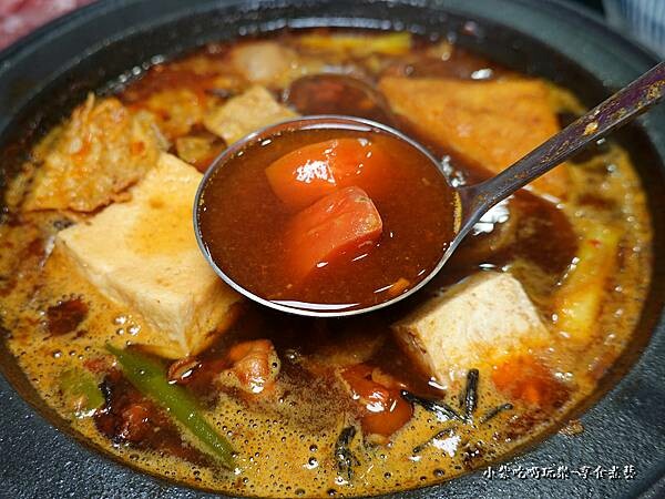 麻辣炙燒牛肉鍋-狂一鍋中壢中山東店 (6).jpg
