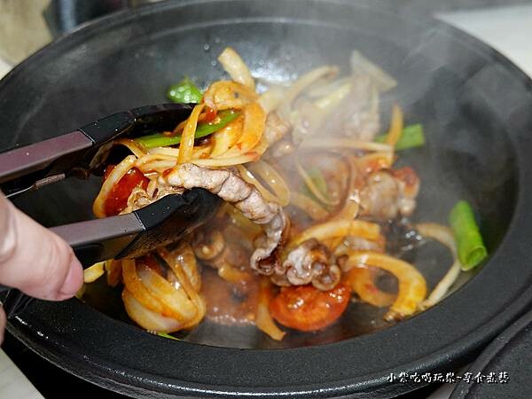 爆炒-麻辣炙燒牛肉鍋-狂一鍋中壢中山東店 (4).jpg