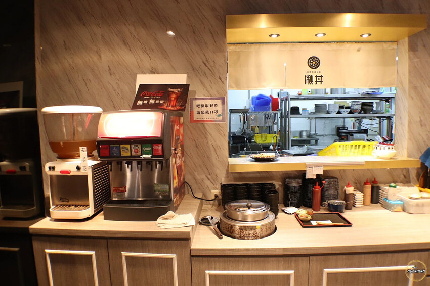 台南日式丼飯/招牌人氣必點炸牛排/內用湯品飲料白飯小菜無限量供應/價格實在CP值高/壽星優惠生日聚餐推薦/不用出國一秒到日本