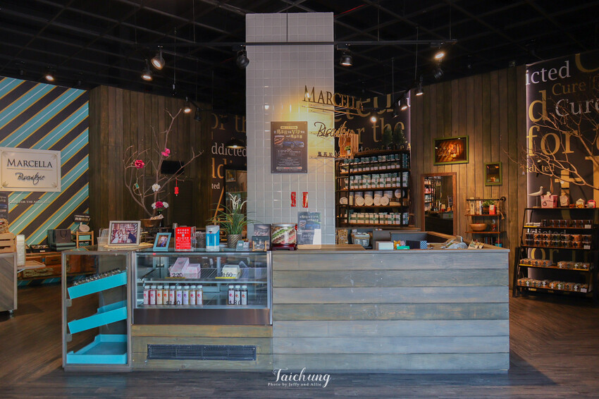 【台中美食】瑪莎拉手工餅舖，網紅必拍的絕美餅舖，人氣熱銷杏仁千層秒殺酥！