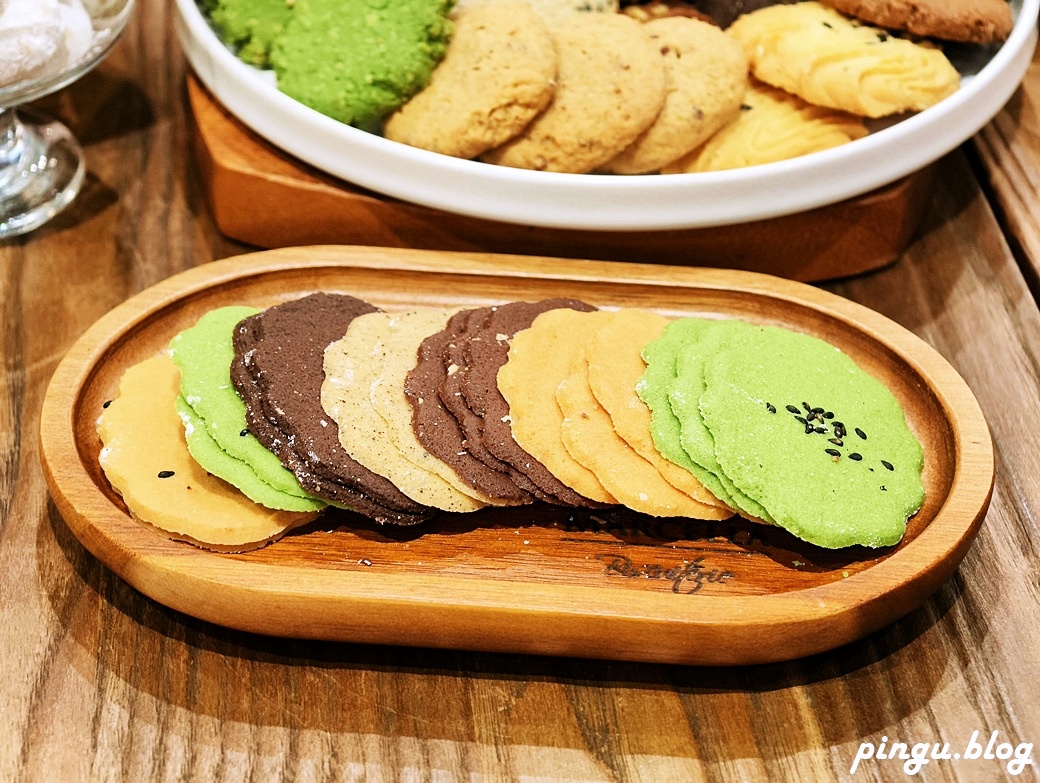 瑪莎拉手工餅舖｜飲料+99元餅乾吃到飽 甜點控的天堂！手工餅乾無限續超滿足~大甲伴手禮推薦 - 小企鵝生活趣