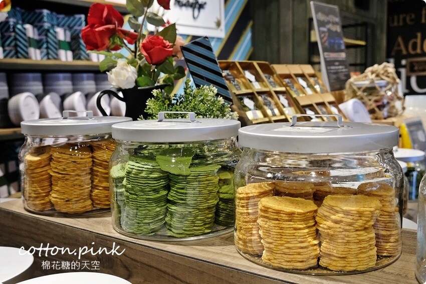 台中伴手禮推薦|瑪莎拉手工餅舖像是童話餅乾屋！超夯秒殺酥超刷嘴 - 棉花糖的天空