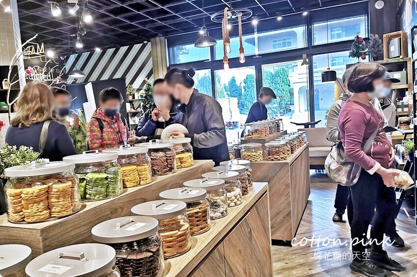 台中伴手禮推薦|瑪莎拉手工餅舖像是童話餅乾屋！超夯秒殺酥超刷嘴 - 棉花糖的天空