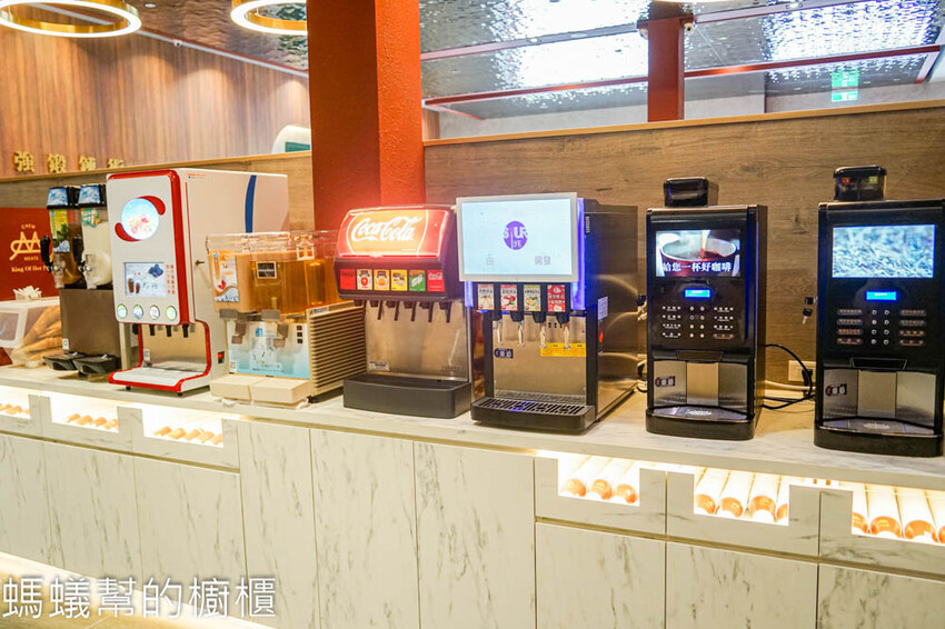 嗑肉石鍋軍福店 | 台中北屯火鍋，時髦英倫風，頂級全牛雙人餐。 - 螞蟻幫的櫥櫃