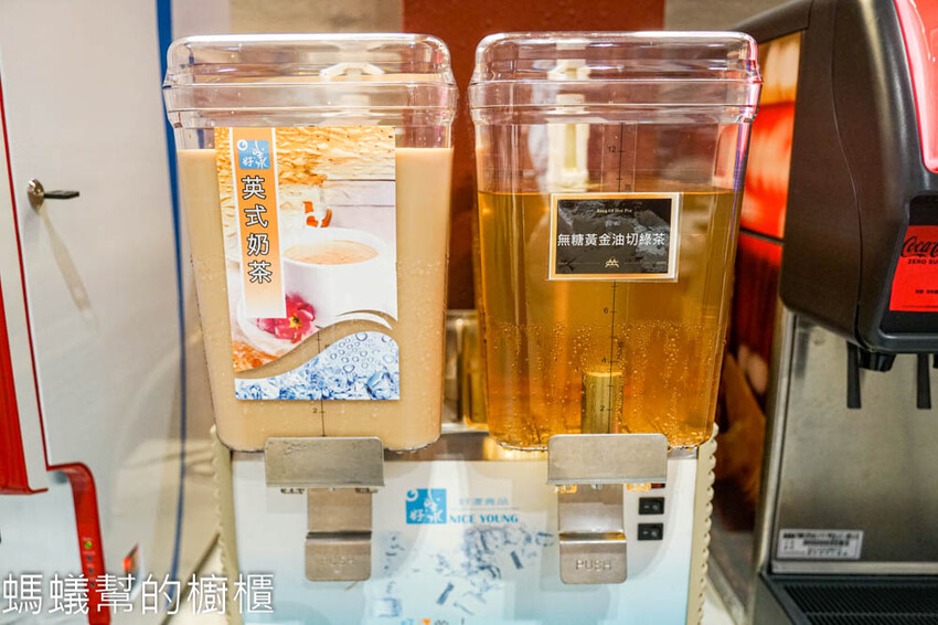 嗑肉石鍋軍福店 | 台中北屯火鍋，時髦英倫風，頂級全牛雙人餐。 - 螞蟻幫的櫥櫃