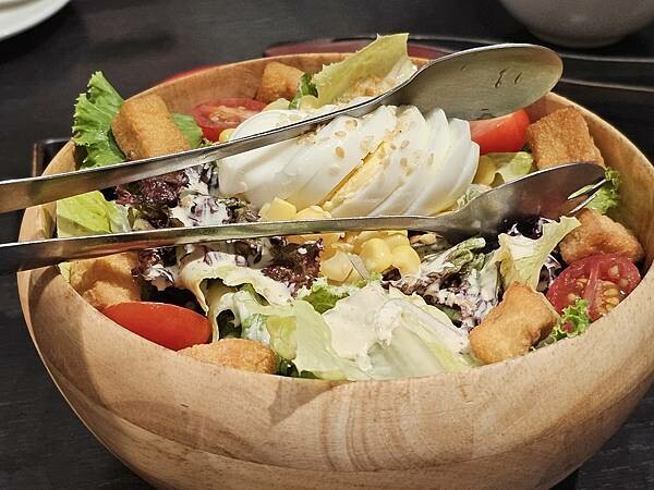 (胖樺食記)板橋府中站推薦單點燒肉「發肉燒肉餐酒」/可唱卡拉