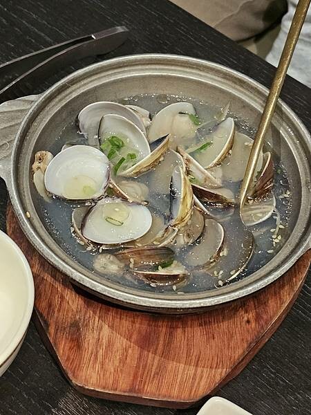 (胖樺食記)板橋府中站推薦單點燒肉「發肉燒肉餐酒」/可唱卡拉